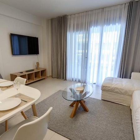 Itaka Familiy Apartments - Halkidiki Suites Com Νικήτη Εξωτερικό φωτογραφία