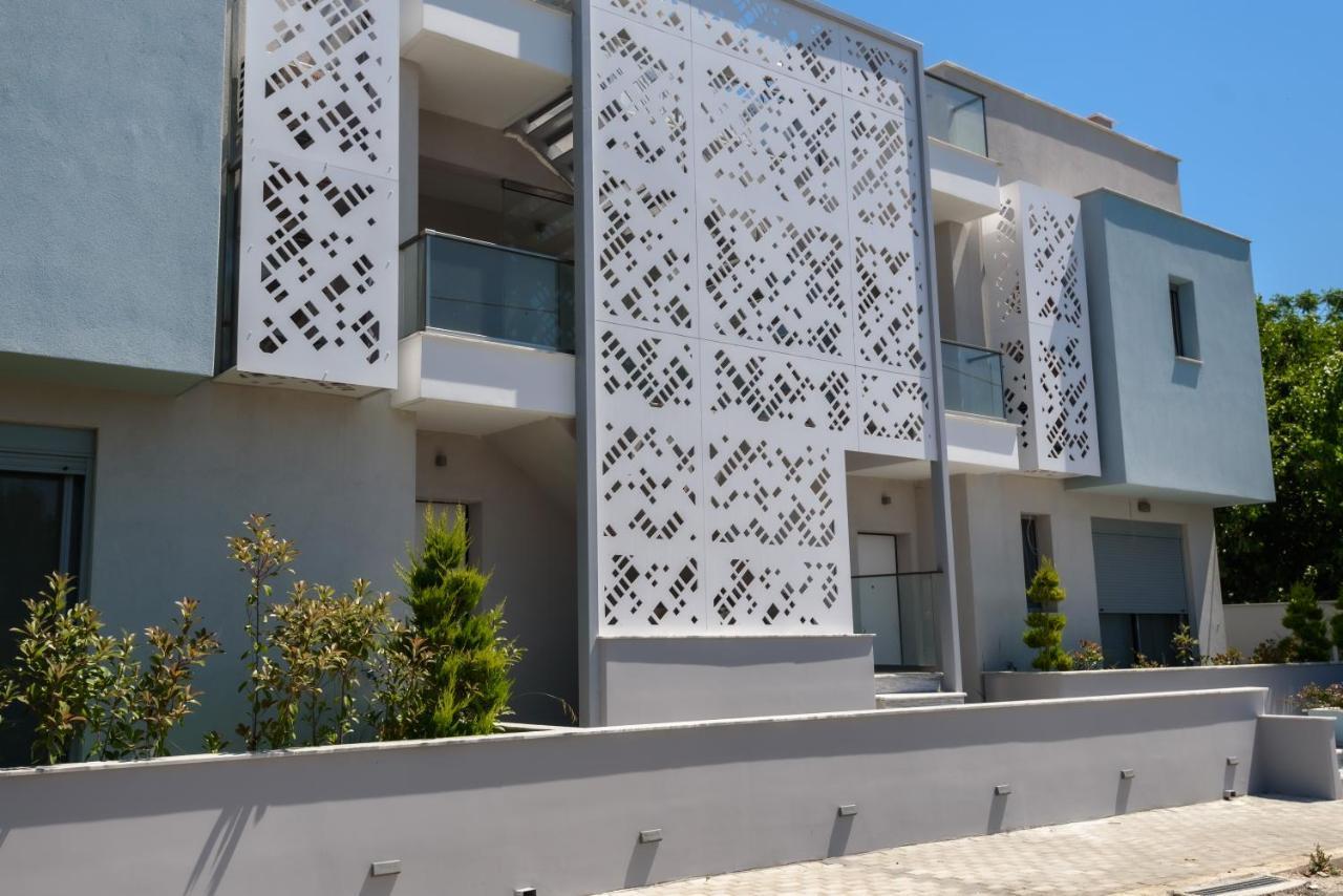 Itaka Familiy Apartments - Halkidiki Suites Com Νικήτη Εξωτερικό φωτογραφία